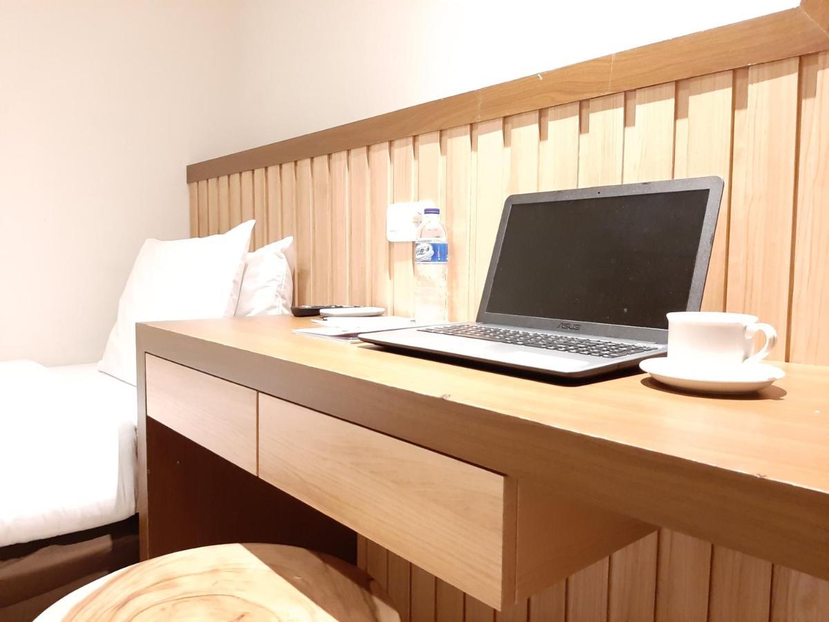 Hotel Pantes Kota Lama スマラン エクステリア 写真