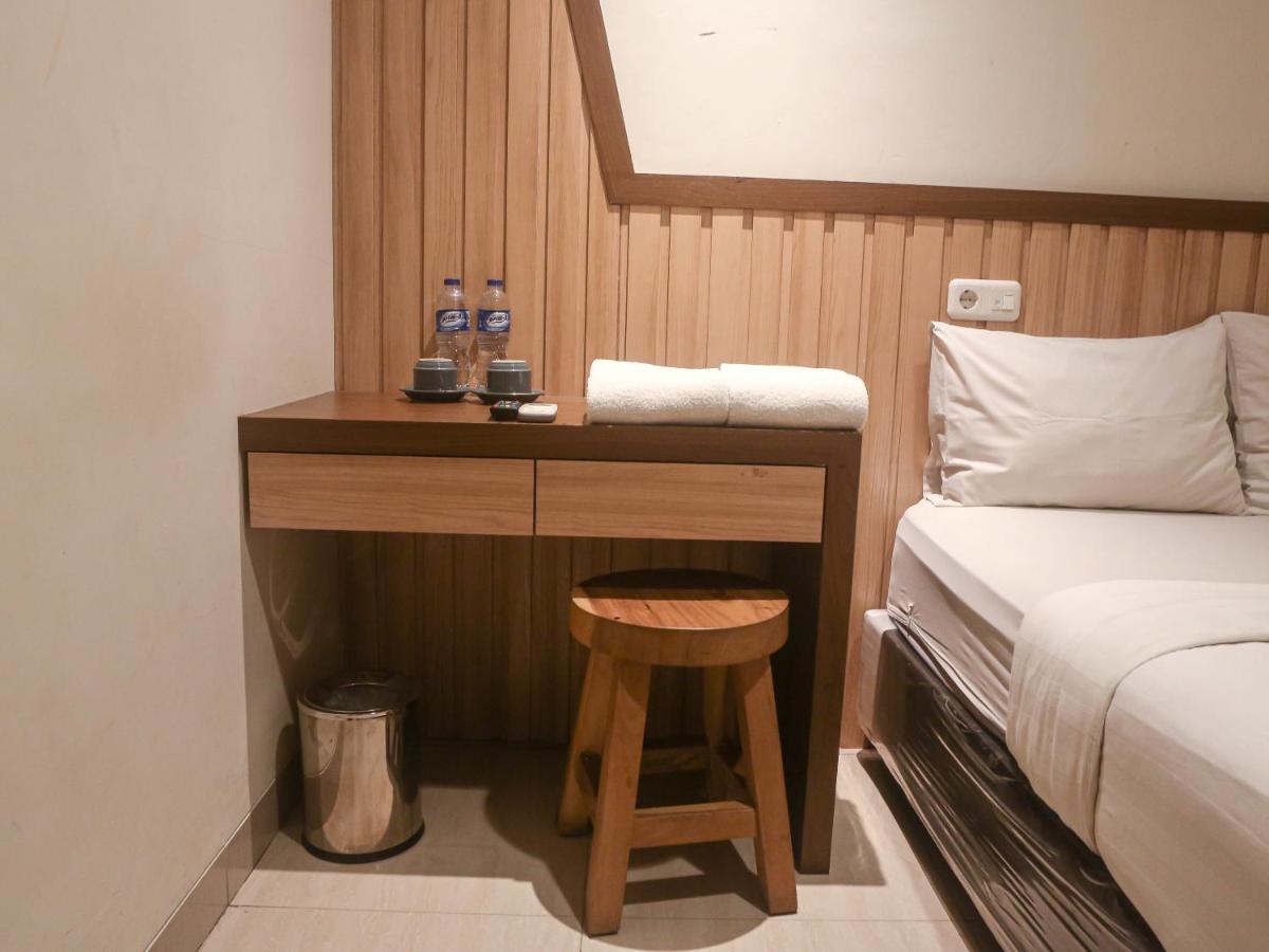 Hotel Pantes Kota Lama スマラン エクステリア 写真