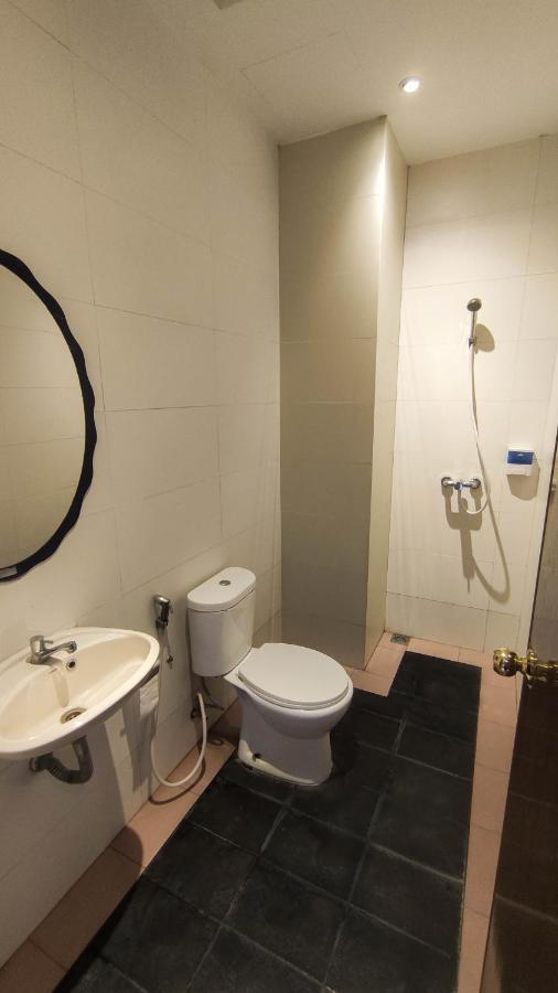 Hotel Pantes Kota Lama スマラン エクステリア 写真