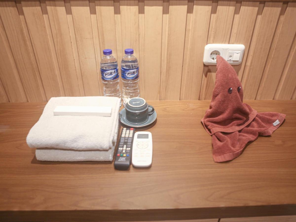 Hotel Pantes Kota Lama スマラン エクステリア 写真
